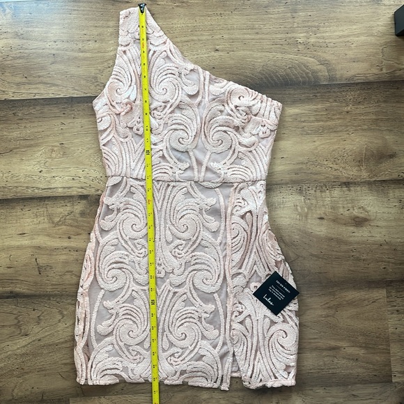 NWT Lulus Madina Blush Pink Sequin One-Shoulder Bodycon Mini Dress - Picture 13 of 16